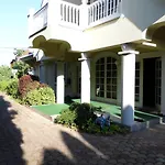 Millennium Homestay *