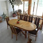 Millennium Homestay *