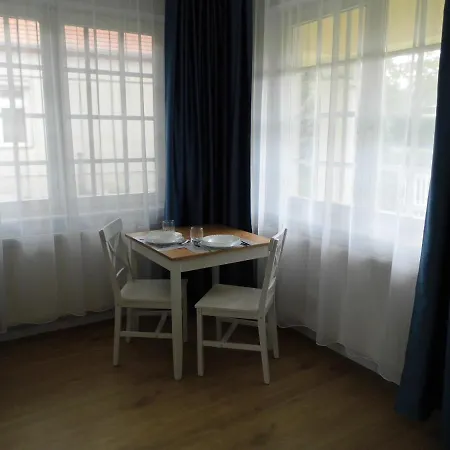 Δωμάτια σε οικογενειακή κατοικία Millennium Keszthely