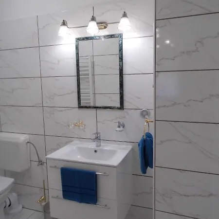 Millennium Δωμάτια σε οικογενειακή κατοικία