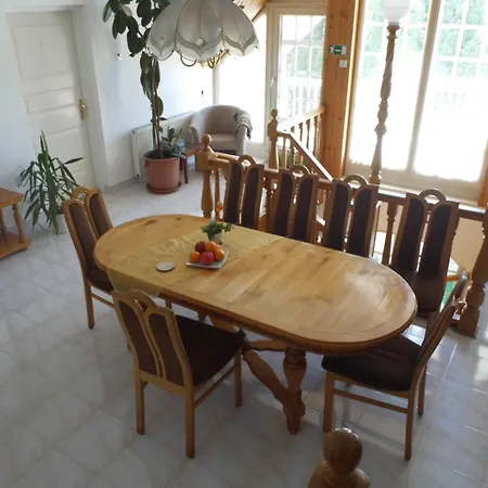 Millennium Δωμάτια σε οικογενειακή κατοικία *